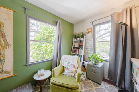 Move Your Mountain Stephanie Aikin office.